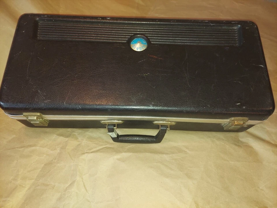 Selmer Signet Cornet,美国,比赛状况良好,身体状况良好 — 第 2/4 张图片