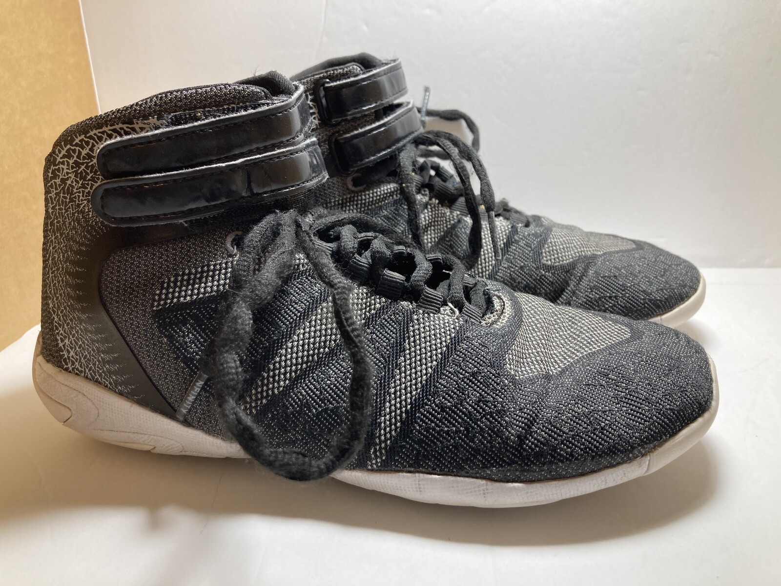 Nfinity Titan Onyx Cheer Shoes High Top Size 5.5 Black Gray eBay