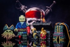 minifig mini brick  liberty  Pirates of the Caribbean Davy Jones
