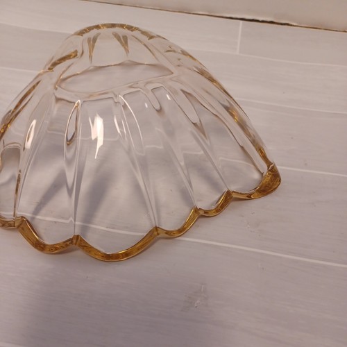 Savoir Vivre Crystal Japan Heart Shape Candy Nut Dish Gold Rim 6" Very petty . - Picture 7 of 7