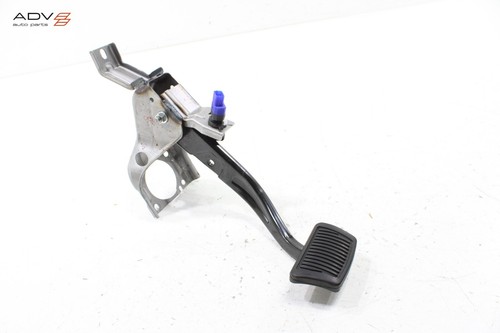 2020 - 2024 KIA SOUL BRAKE STOP PEDAL W/ BRACKET OEM - Picture 2 of 7