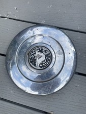 1980-1985 Volvo 240 Dl Two Piece Center Wheel Hub Cap Cover Oem