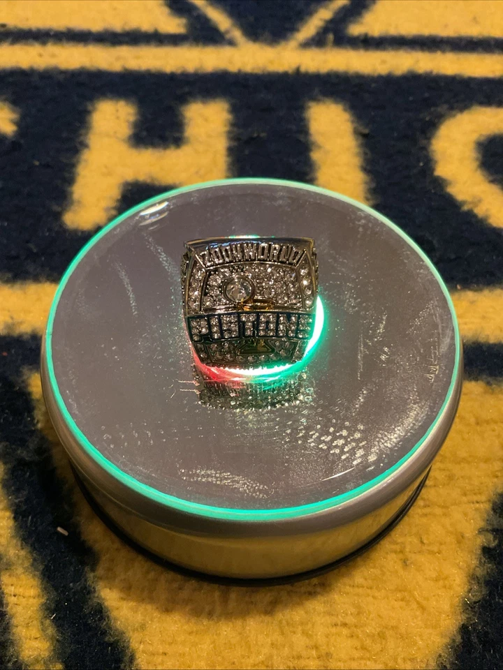 Anillo Campeonato NBA Chauncey Billups 2004. Foto 4 de 4