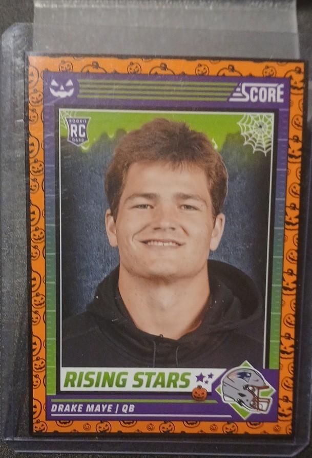 2024 Panini Score-A-Treat - Rising Stars Drake Maye #17 Orange Pumpkins (RC)