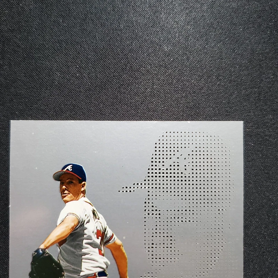 1999 Skybox Molten Metal - Heavy Metal Fusion Greg Maddux #36F - Image 2 of 4