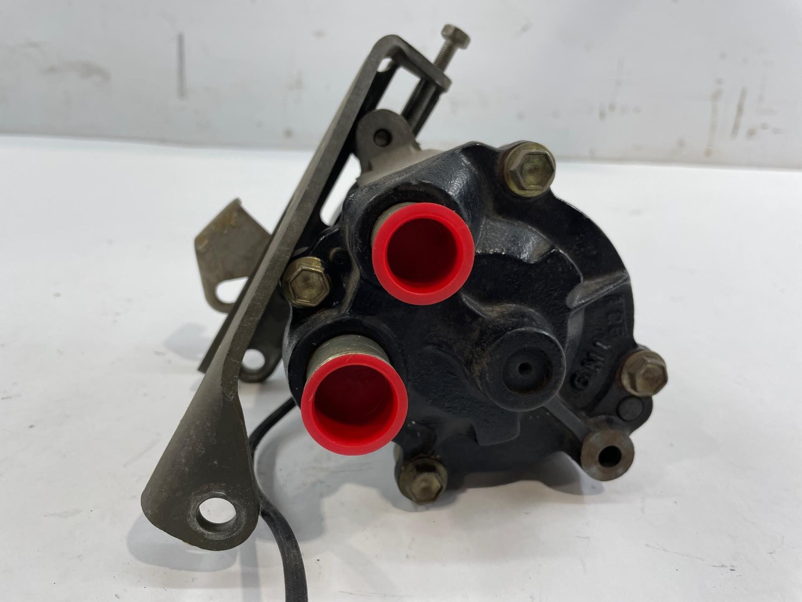 1995 Rolls Royce Silver Spur 6.8L Air Pump W/ Mount Bracket Pulley & Harness