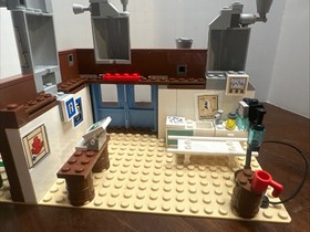 LEGO SpongeBob SquarePants: The Emergency Room (3832)