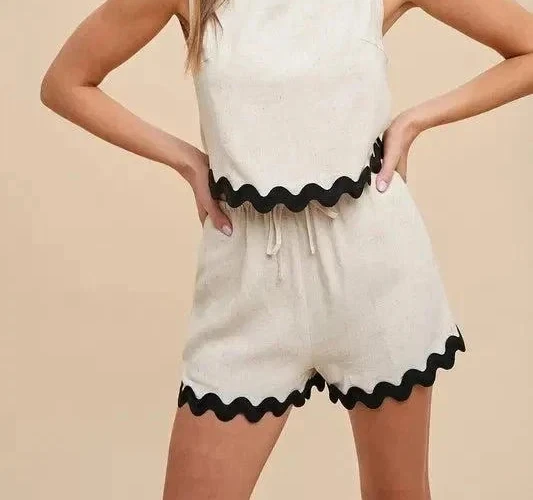 Annie Wear Ric Rac Trim Detailed Shorts Beige Tan Black Squiggle Trim Flax XL