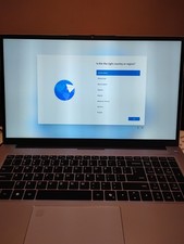 laptop Gateway 17 in AMD Ryzen 5 Pro (Lucienne) 5675U 8 GB DDR4 256 GB SSD