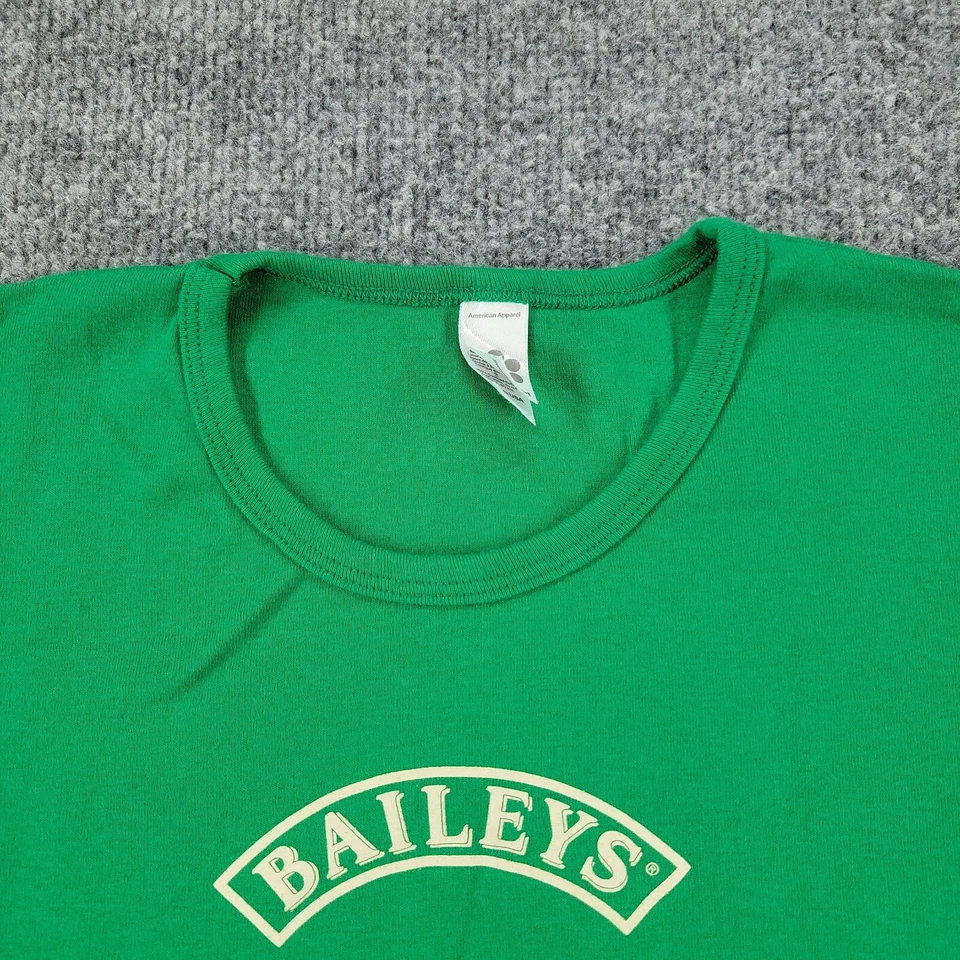 Camiseta Baileys Irlandesa Crema Niña Grande Verde Logo Gráfico Manga Corta Foto 3 de 4
