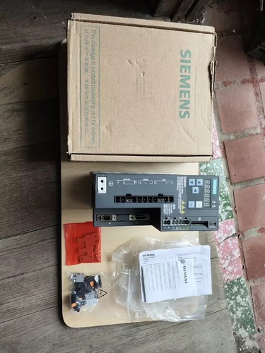 1 PC NEW Siemens 6SL3210-5FE10-8UF0 Good Conditions intact