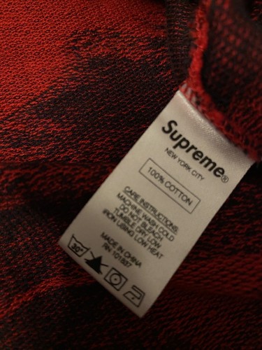 Supreme / AKIRA 2017 Jacquard Syringe Long Sleeves Cotton Sweater Shirt Size XL - Picture 8 of 8