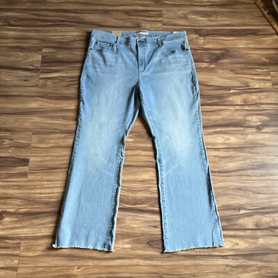 Levi's 725 Jeans Womens 22W Blue High Rise Boot Cut Light Wash Denim NEW 