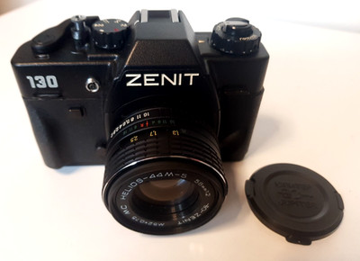 Helios 44M-5, f2, 58mm Objektiv mit M42 Anschluss ''Swirly Bokeh''