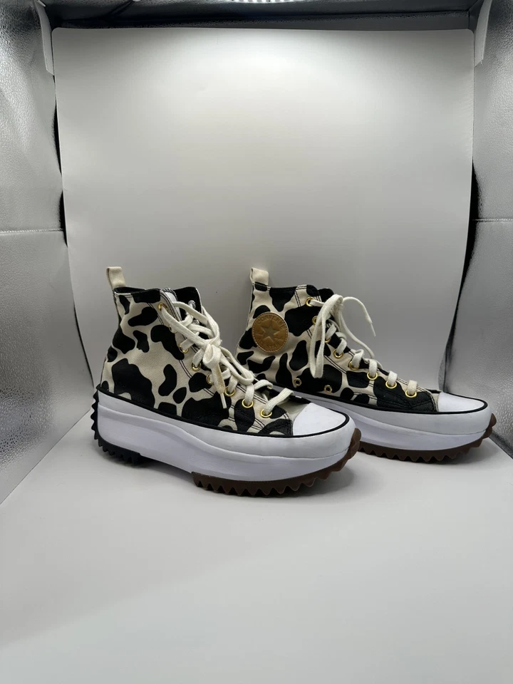 Zapatillas Converse Run Star Hike Hi para mujer talla 11 Estampado de vaca con plataforma de estrellas A03154C Foto 2 de 4