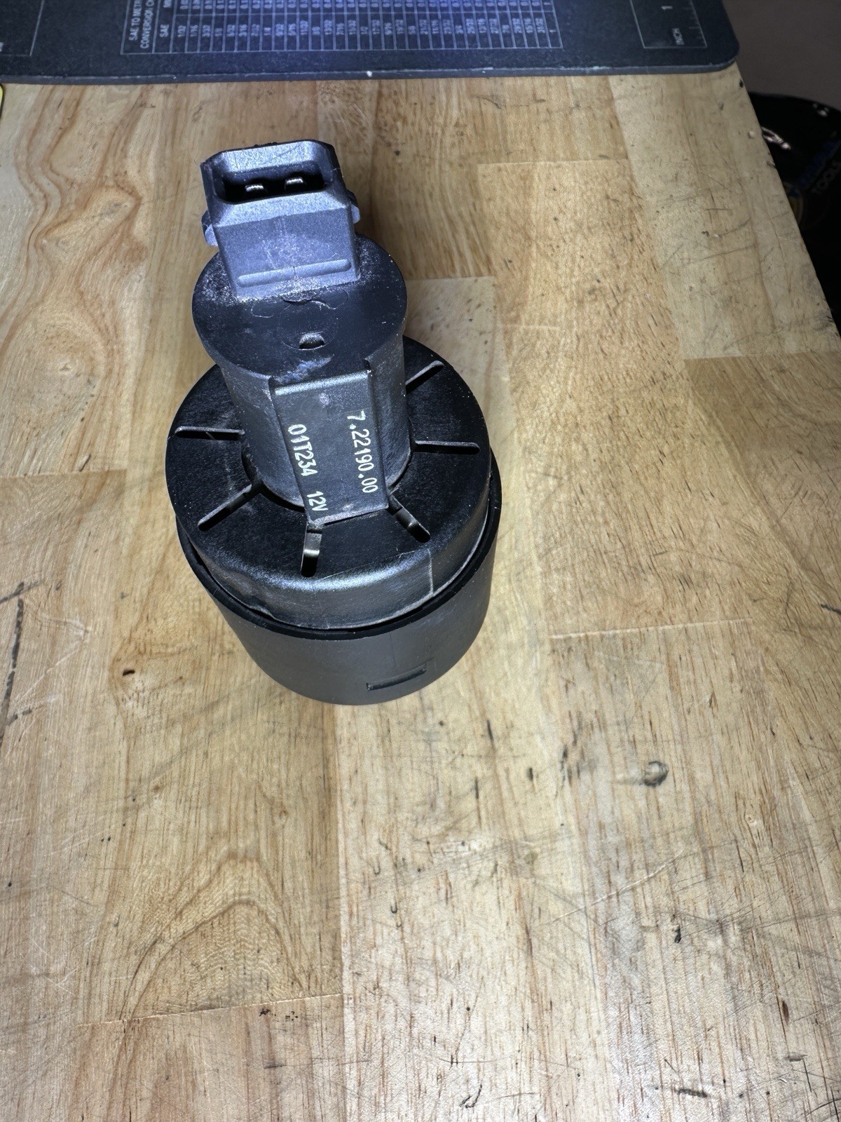 Ferrari F430 Evap Canister Shut Off Valve, 7.22.190 01t234