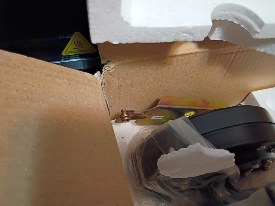 Mainstays 42” Hugger Ceiling Fan Multi Color Blades Light Retro Room Decor 90’s - Image 4 of 4