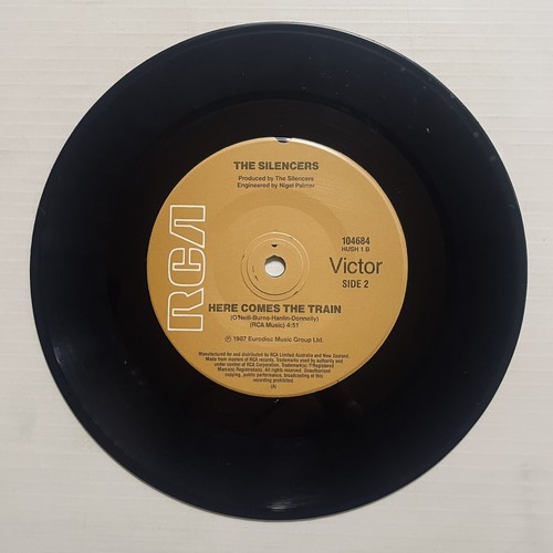 The Silencers Painted Moon Vinyl Record 7” 45 RPM 104684 RCA Victor 1987 - Picture 18 of 24