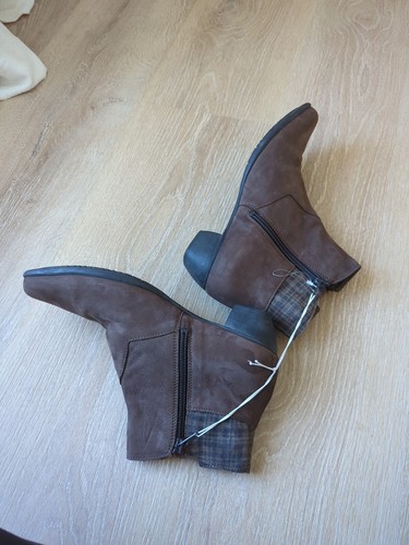 Think! Suede Brown Patchwork Zip Ankle Boots Womens 9.5 Booties - Picture 6 of 10