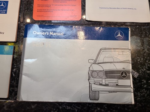 1987 Mercedes 560SL owners manual set maintenance booklet holder etc r107 oem - Bild 7 von 15