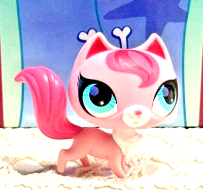 Lot De 16 Accessoires Littlest Pet Shop – Pour Chat – Tenue Rose – Hasbro
