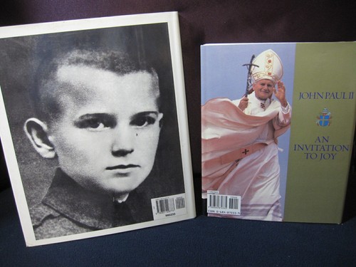 Pope John Paul II - Tribute and Invitation to Joy - Incl. Shipping!! - Picture 2 of 2