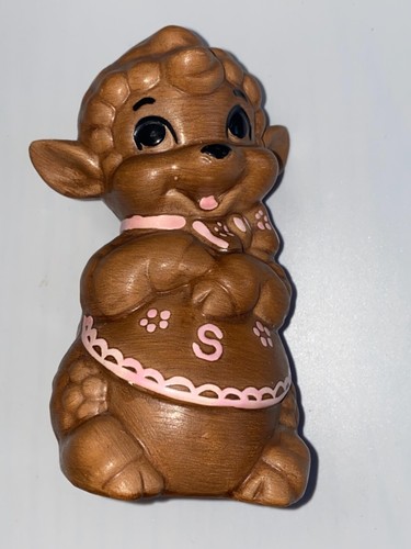 Collectible Vintage 1951-1963 Twin Winton Lamb Salt Shaker - Picture 2 of 9