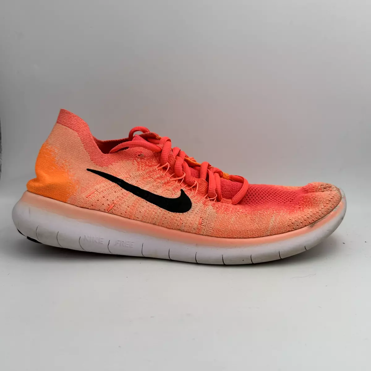 Orange hotsell nike flyknit
