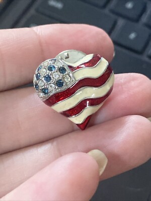 Vintage Rhinestone American Flag Brooch Pin Very Sparkly Patriotic USA