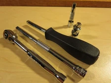 MATCO  SILVER EAGLE 1/4" DRIVE 5-PC Ratchet ,extensions ,  spinner and universal