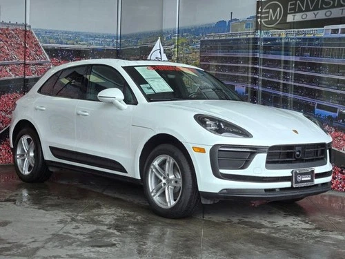 2024 Porsche Macan Base