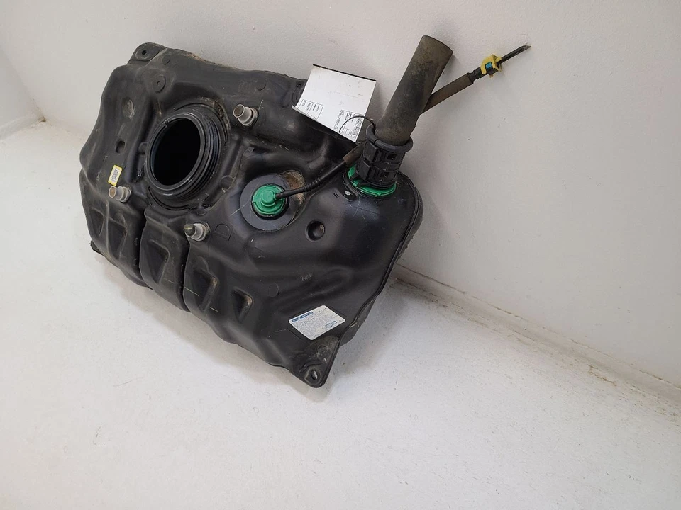 2012-2019 TOYOTA YARIS Fuel Tank Hatchback 11 Gal 12-19 7700152450 Foto 4 de 4