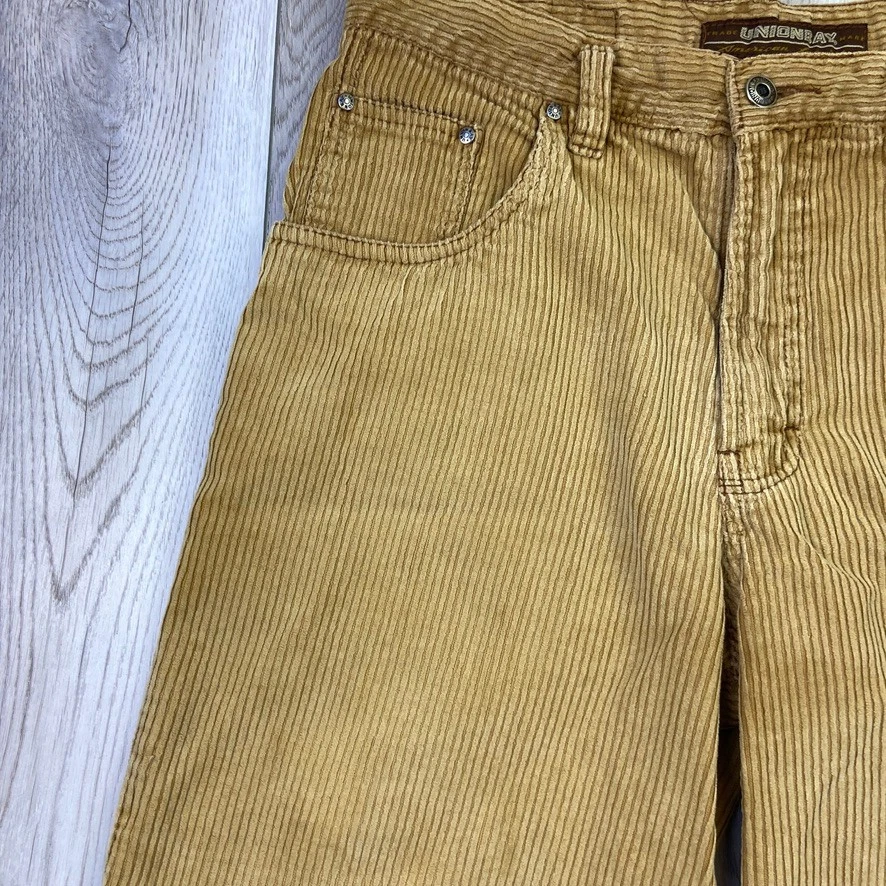 Pantalones Cortos De Pana Unionbay De Colección Para Hombres 34 Beige Frente Plano Patinador Informal Hombres * Foto 2 de 4