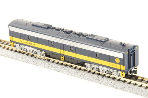 KATO N-Scale 176-5322 EMD E8B Alaska Railroad #P-30 hecho en JAPÓN | Condition: Used