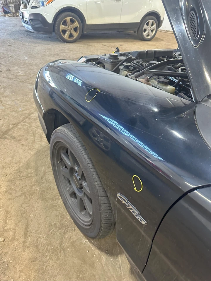 Used Front Left Fender fits: 1996 Ford Mustang Front Left Grade A Foto 2 de 4