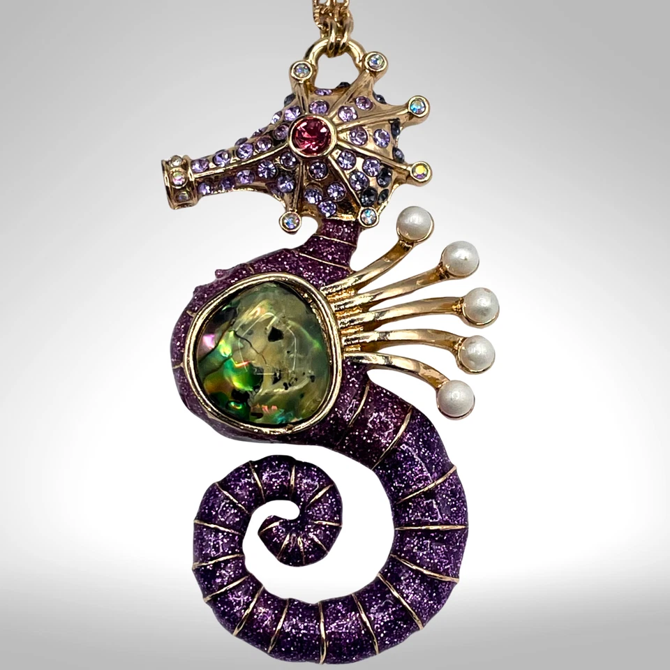 Collar Betsey Johnson Caballito de Mar Declaración Sirena Océano Cabujón Estrás Foto 3 de 4