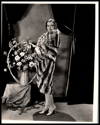 Mary Brian (1930s)   Stylish Glamorous Pose - Original Vintage Photo K 18