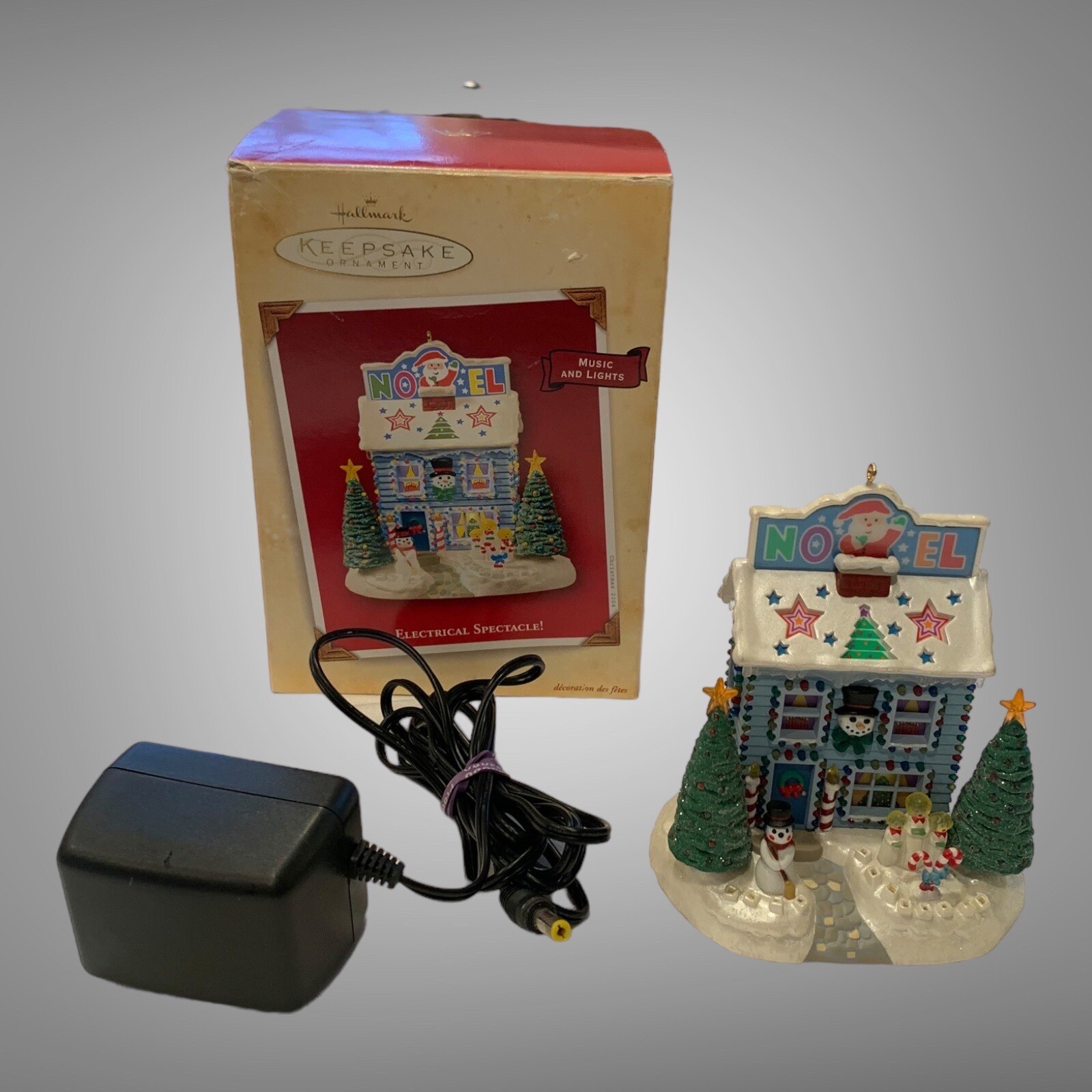 Hallmark Keepsake Ornament Music and Lights Electrical Spectacle 2004