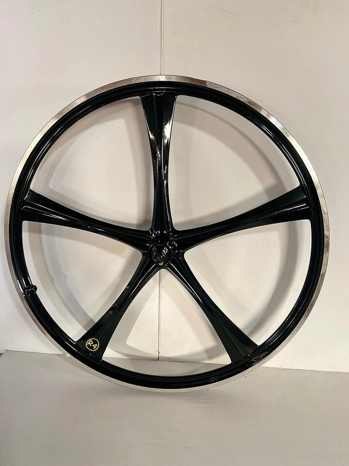 Conjunto de rodas R4 Custom 26′′ BMX 5 raios liga magnética, branco ou preto - Imagem 3 de 4