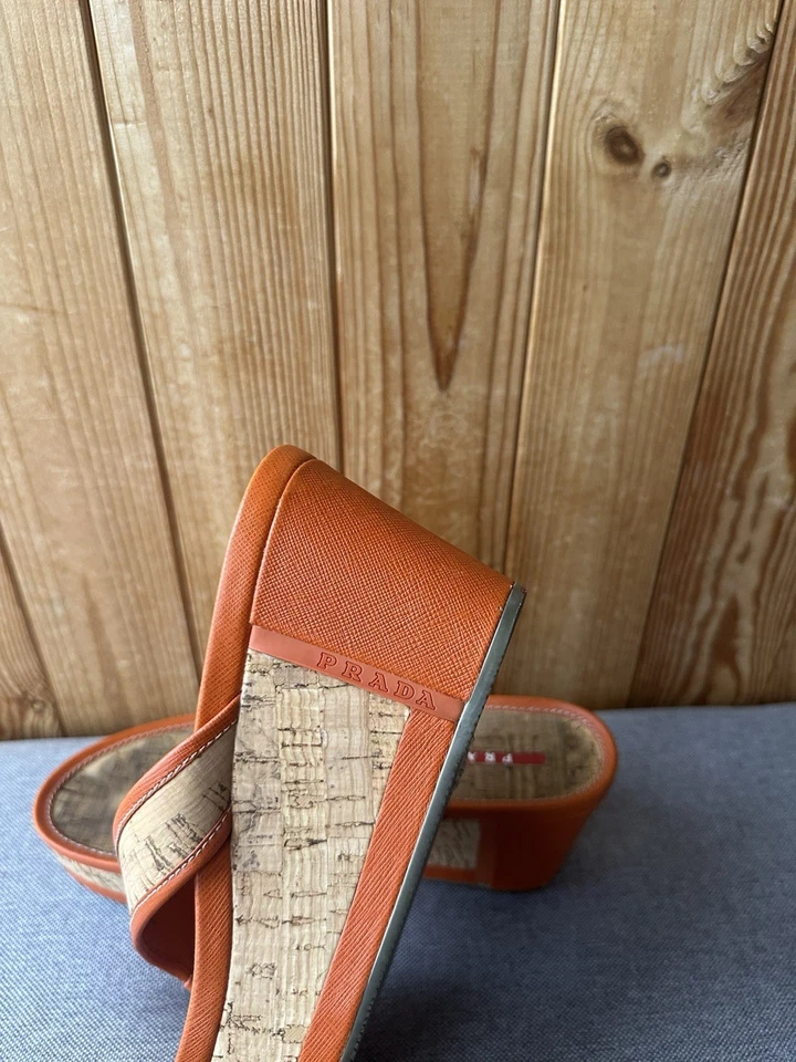 PRADA Platform Wedges Sandals Women's Orange Patent Heels Shoes Size 39.5 US 9.5 - Image 4 of 4