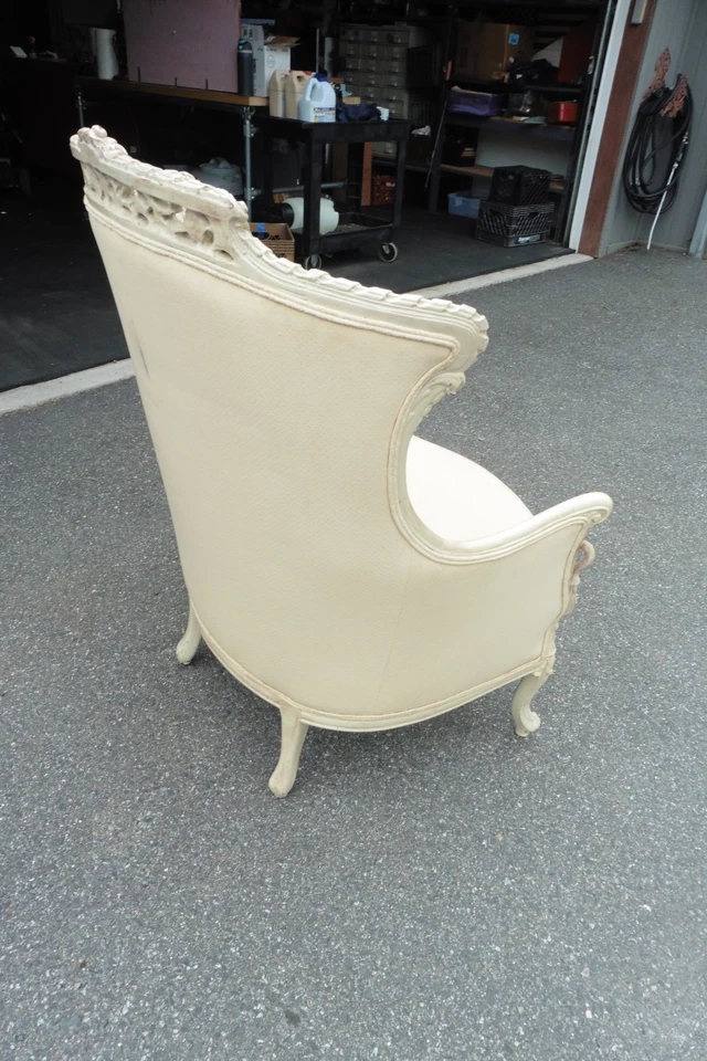 Antigua silla blanca Queen Anne retapizada recogida local Foto 4 de 4