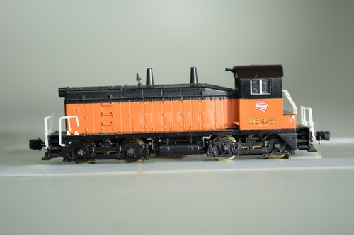 Escala 91027 N REALISTA SW 900 / 1200 MILW MILWAUKEE | Condition: Used
