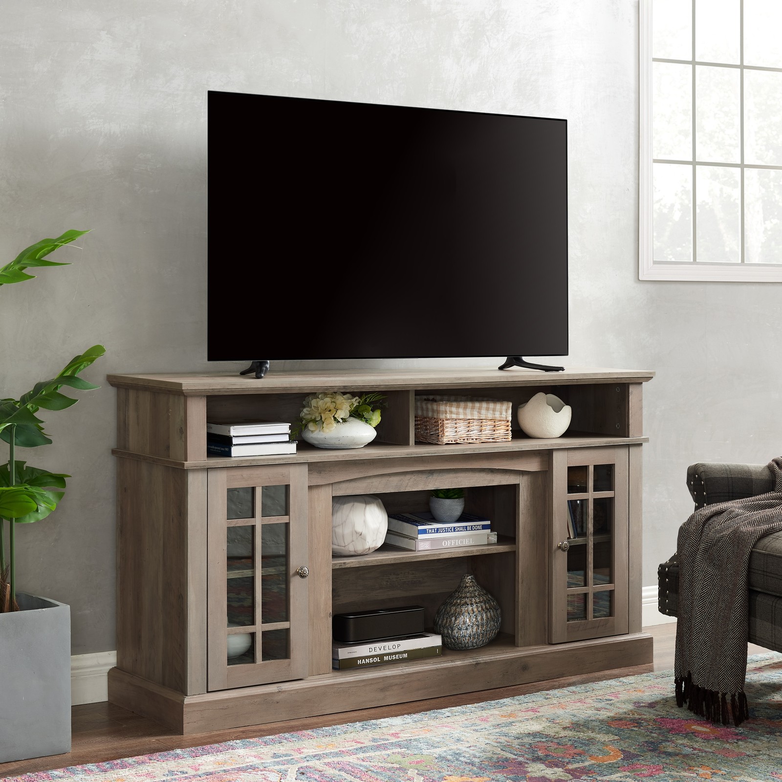 With Cable Management And Storage