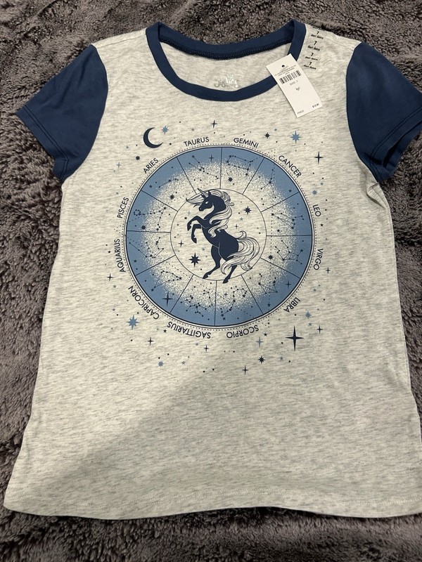 Justice Horoscope Gray/blue T. Shirt. NWT Sz 7