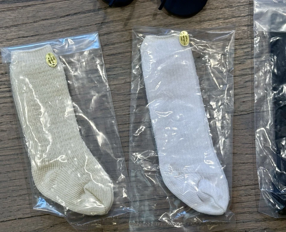 American Girl Doll Addy’s Pleasant Company Retired Shoes & Socks - COMPLETE - Image 3 of 4