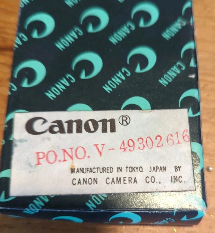 Кабель спуска затвора Canon 9 дюймов с винтажной коробкой - Изображение 3 из 4