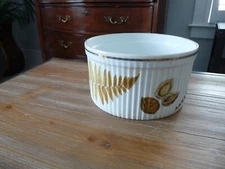 Royal Worcester Wild Harvest Gold Souffle Casserole Dish Shape 46 Size 1. FALL