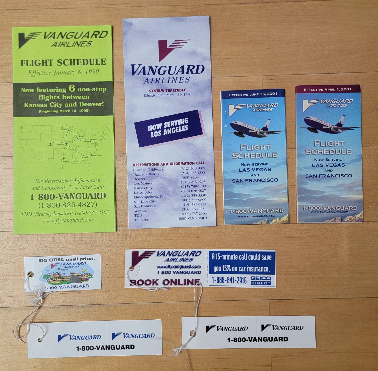 VANGUARD AIRLINES - MEMORABILIA LOT - 8 ITEMS