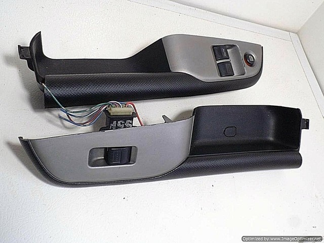 02 03 Honda Civic 2 Door Master Window & Passenger Switches w Bezels