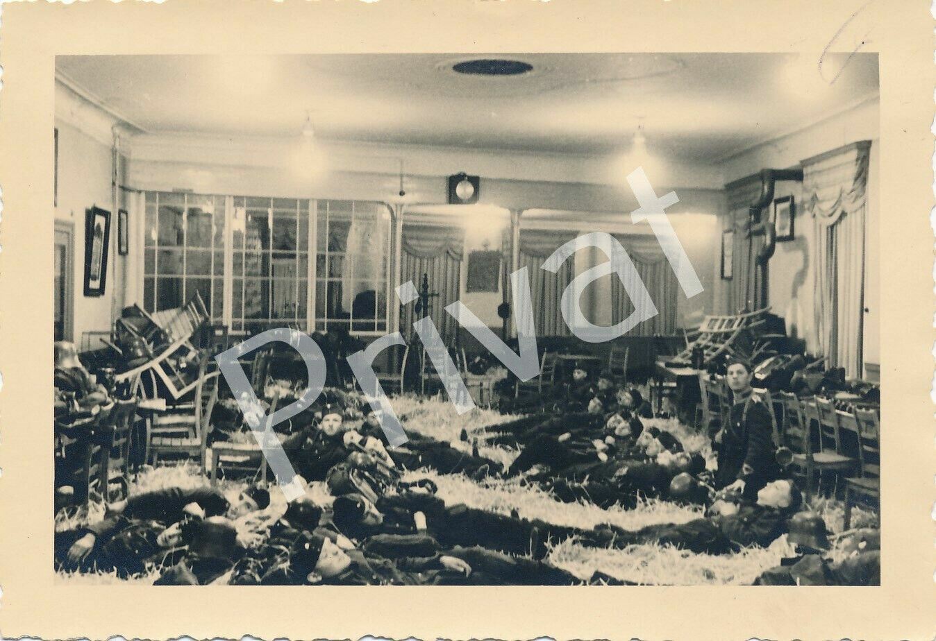 Photo WW II Dormitory Soldiers 10th Company Infantry Regiment 14 H1.03 ...